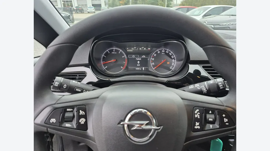 OPEL Corsa -