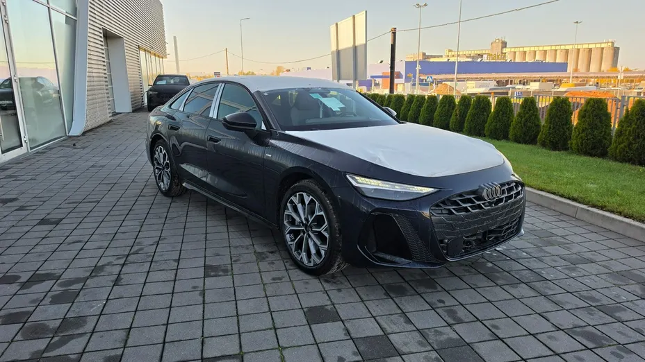 AUDI A6 -
