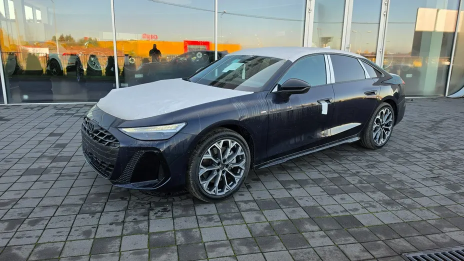 AUDI A6 -