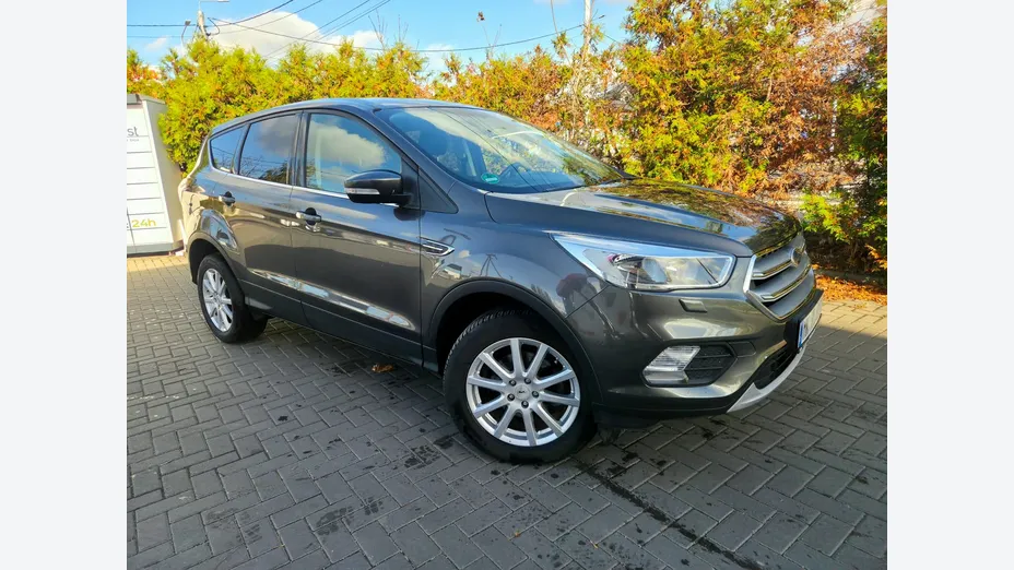 FORD Kuga -