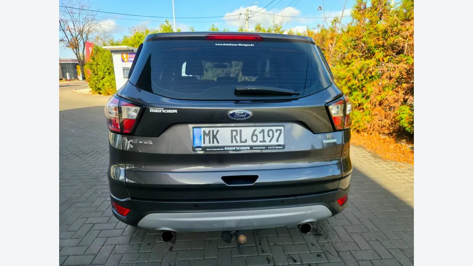 FORD Kuga -