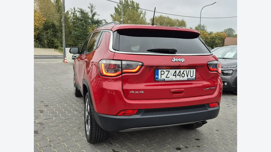 JEEP Compass -