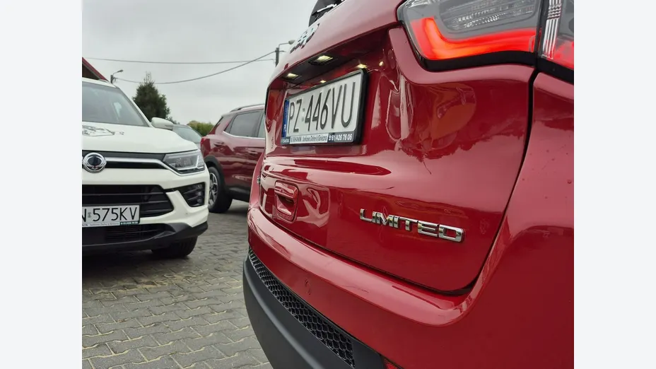 JEEP Compass -