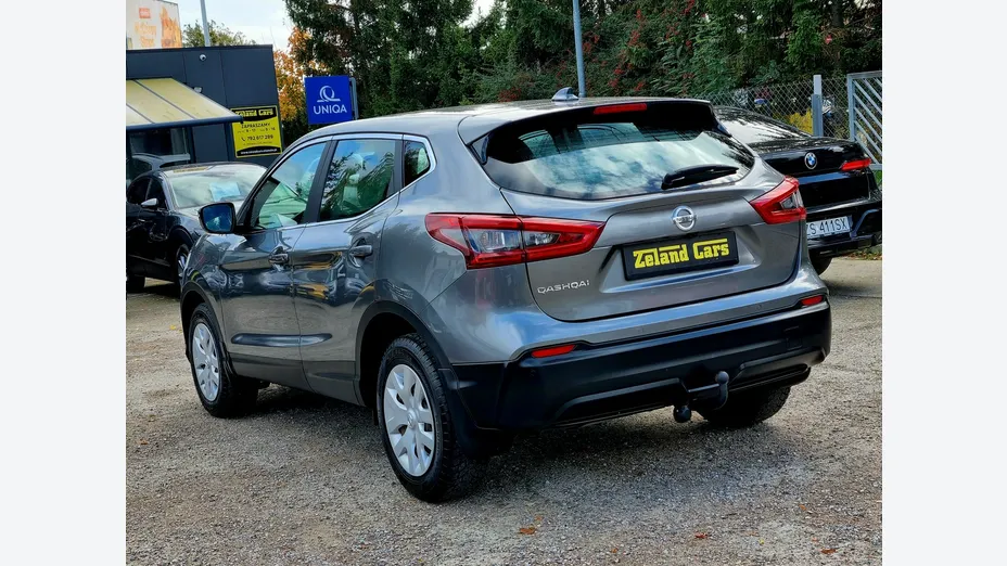 NISSAN Qashqai -