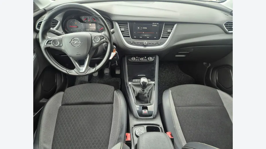 OPEL Grandland X -