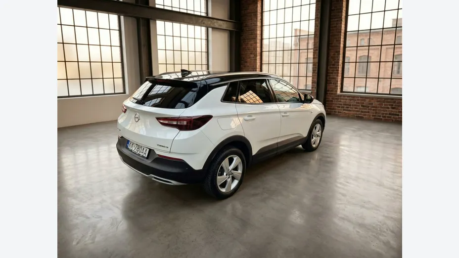 OPEL Grandland X -