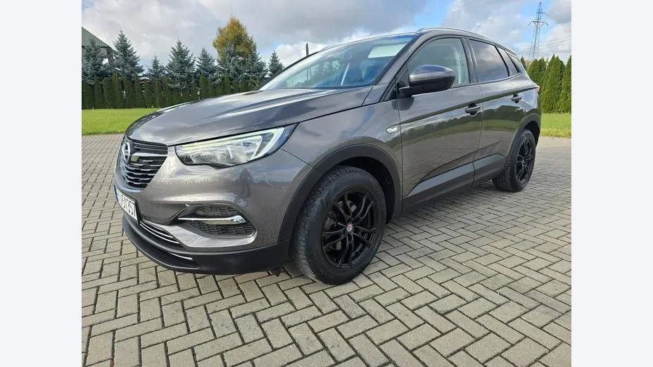 OPEL Grandland X -