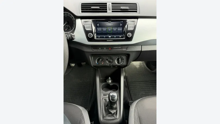 SKODA Fabia -