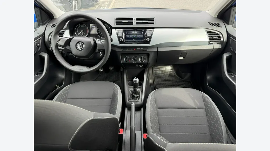 SKODA Fabia -