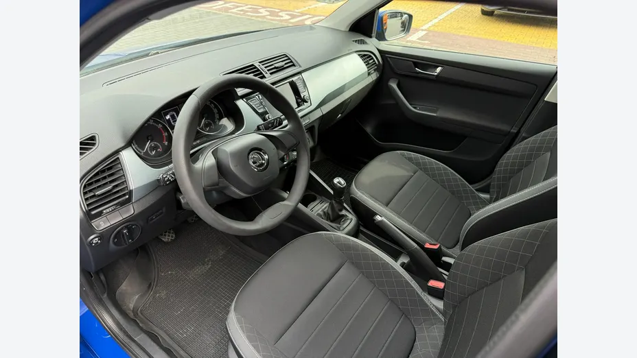SKODA Fabia -