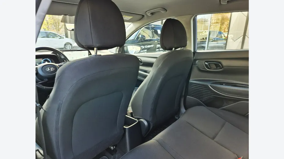 HYUNDAI i20 -