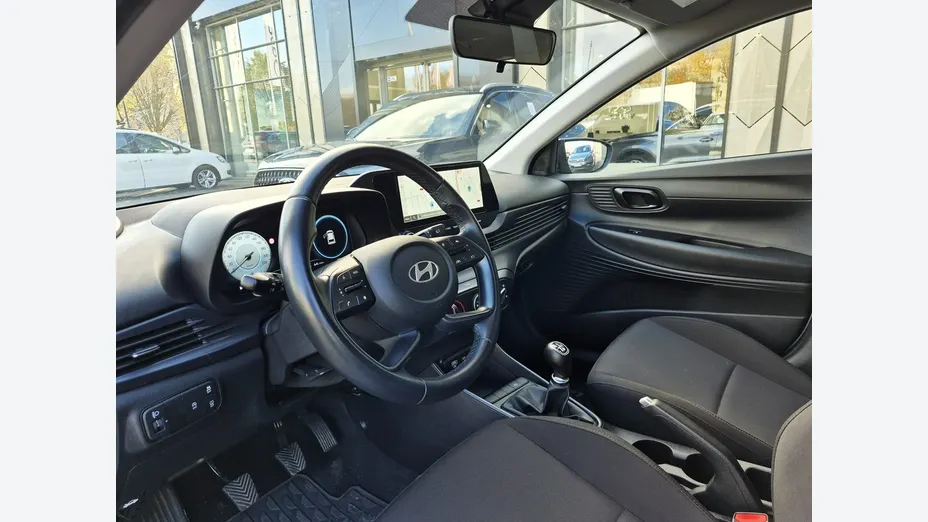 HYUNDAI i20 -