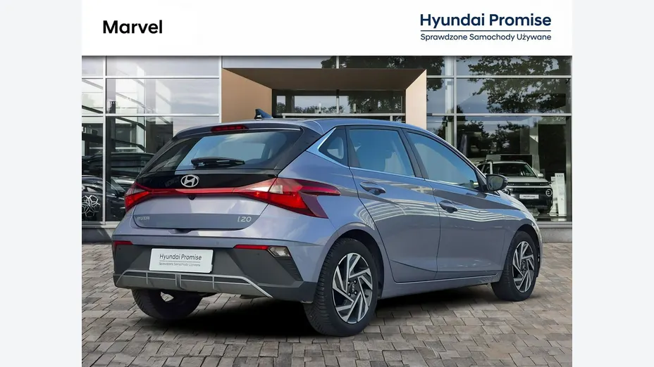 HYUNDAI i20 -