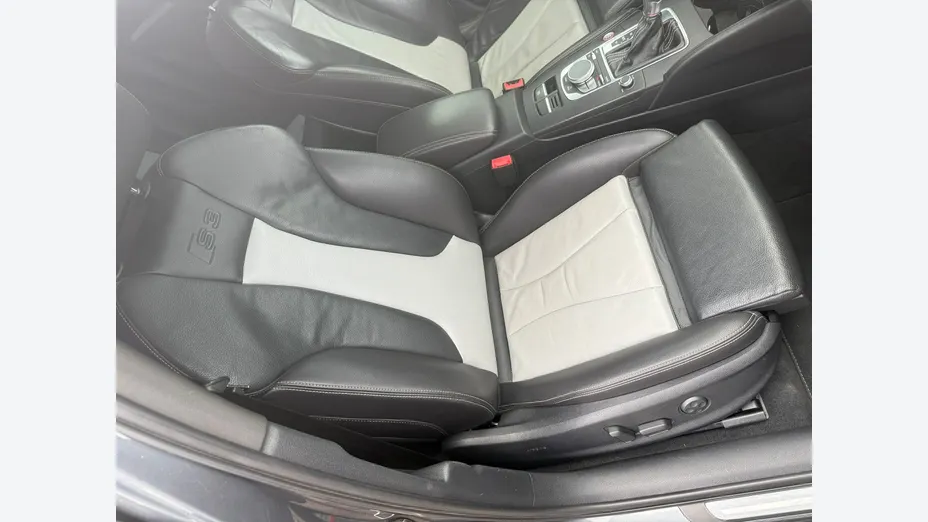 AUDI S3 -