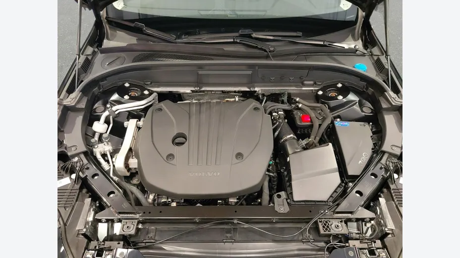 VOLVO XC60 -