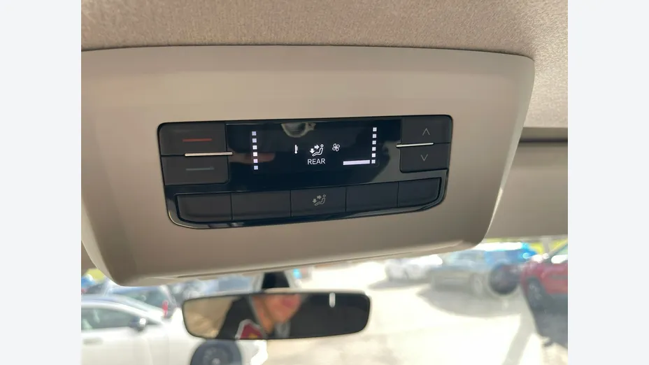 VOLKSWAGEN Transporter -