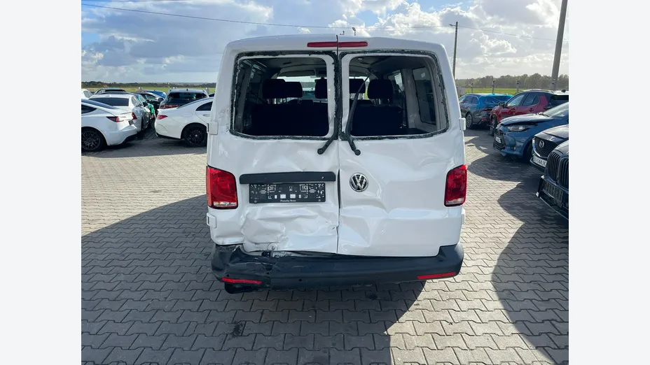 VOLKSWAGEN Transporter -