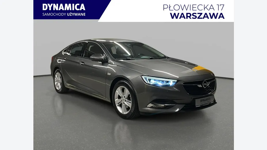OPEL Insignia -