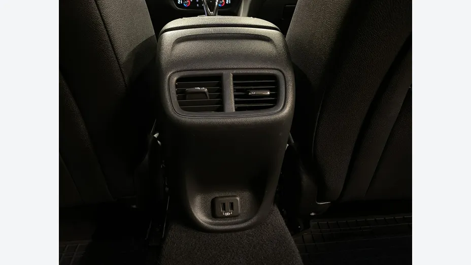 OPEL Insignia -