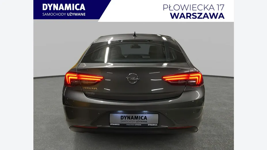 OPEL Insignia -