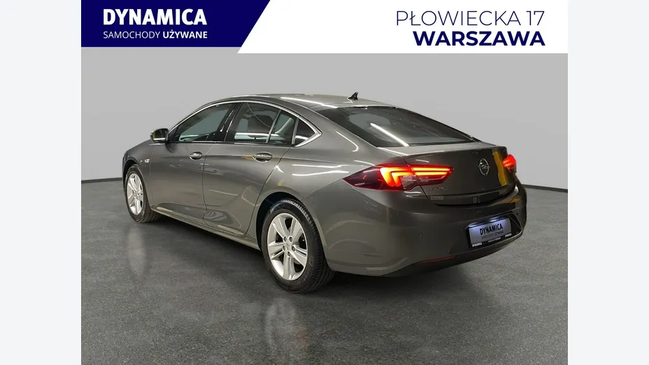 OPEL Insignia -