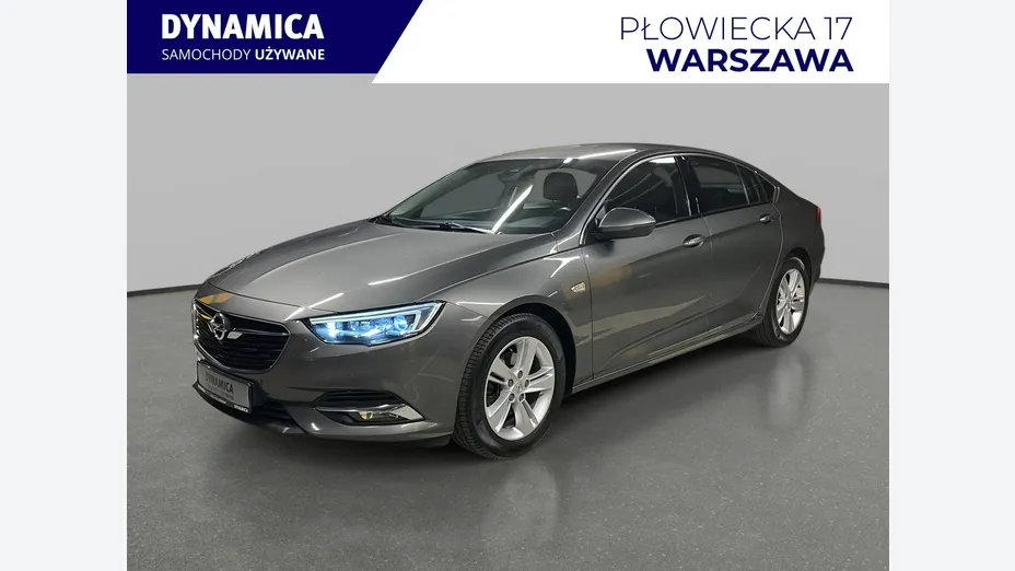 OPEL Insignia -