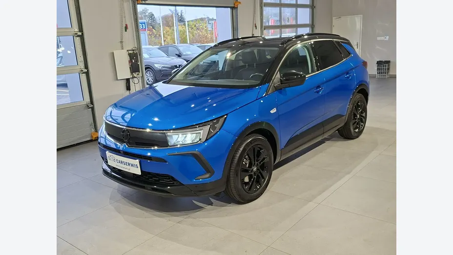 OPEL Grandland X -