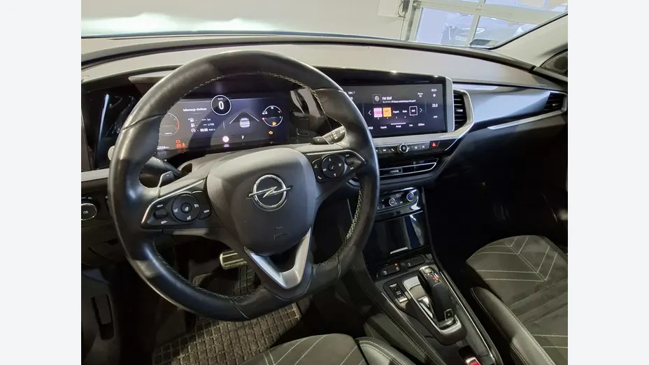 OPEL Grandland X -