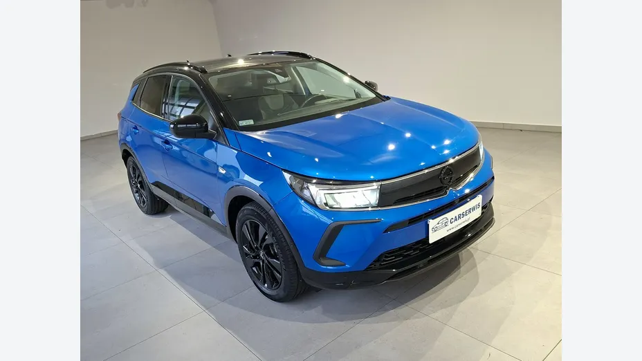 OPEL Grandland X -