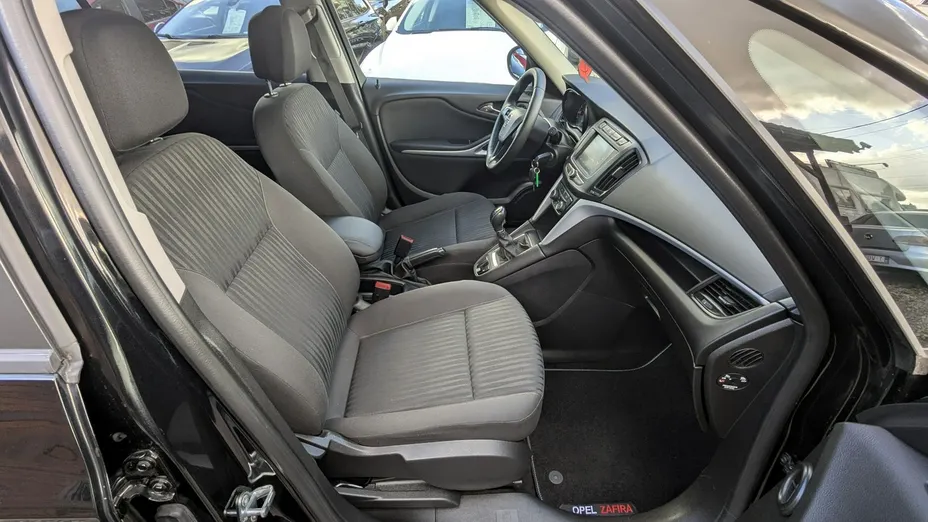 OPEL Zafira -