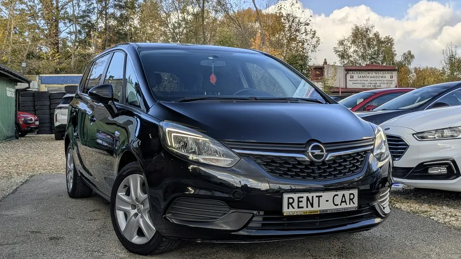OPEL Zafira -