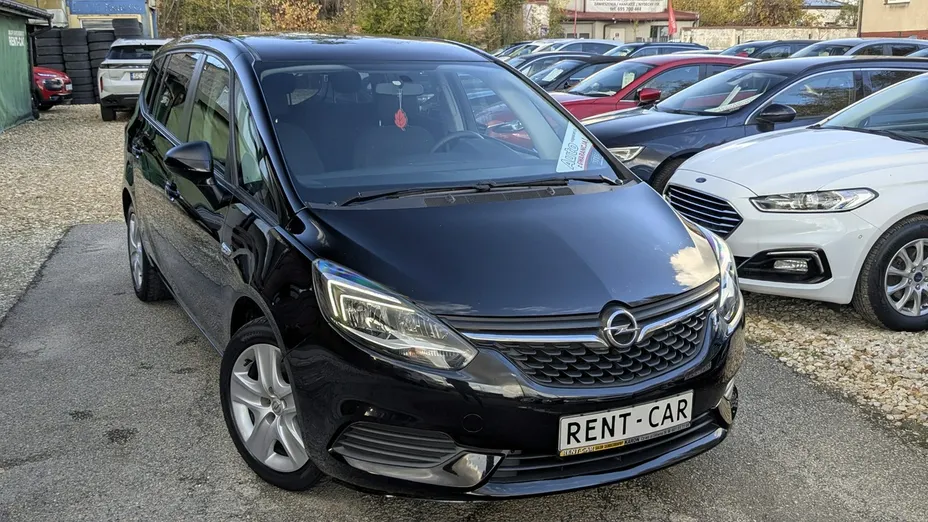 OPEL Zafira -