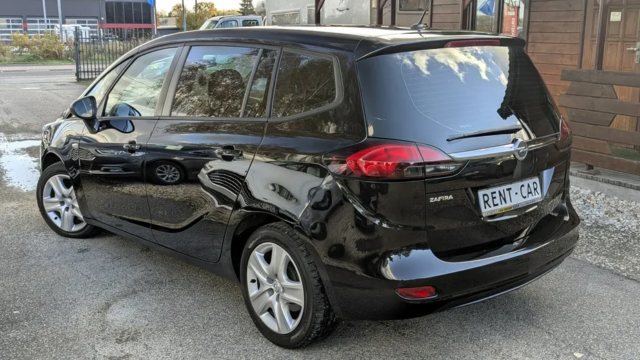 OPEL Zafira -