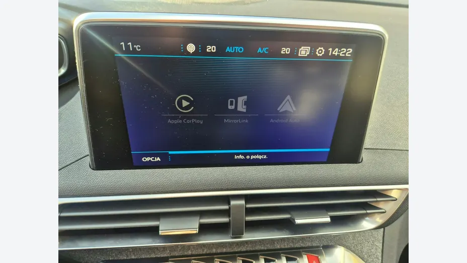 PEUGEOT 3008 -