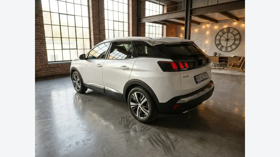 PEUGEOT 3008 -
