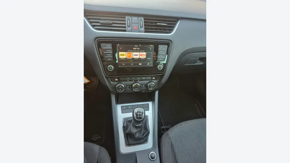 SKODA Octavia -