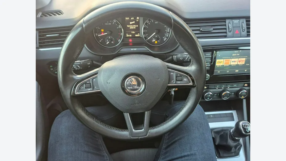 SKODA Octavia -