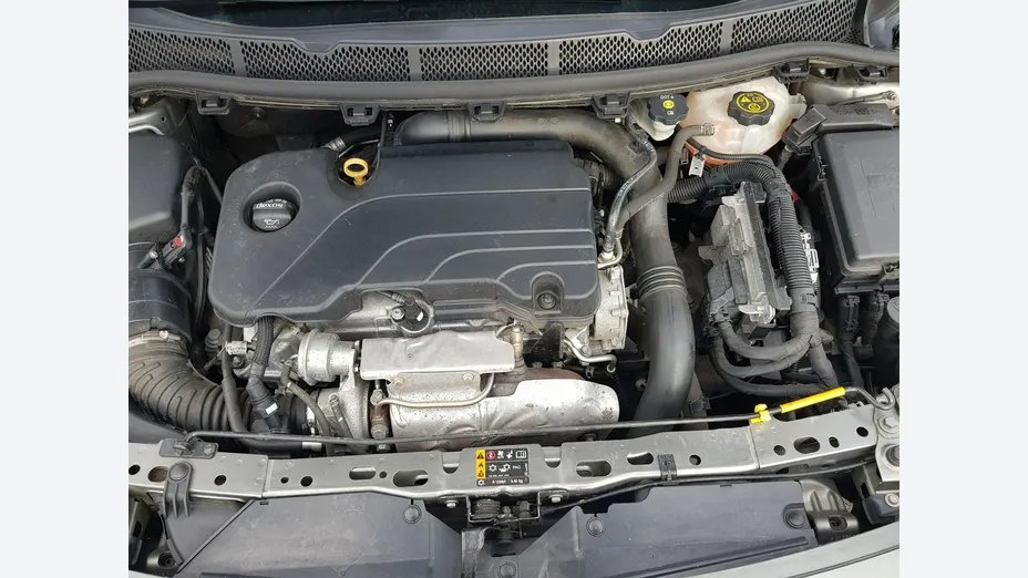 OPEL Astra -