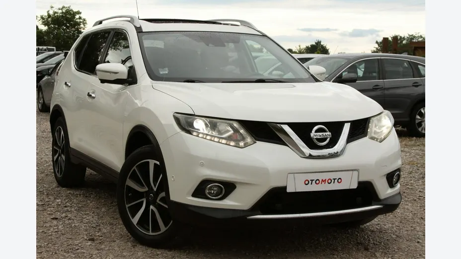 NISSAN X-Trail -