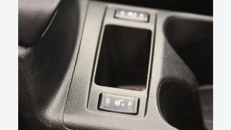 NISSAN X-Trail -
