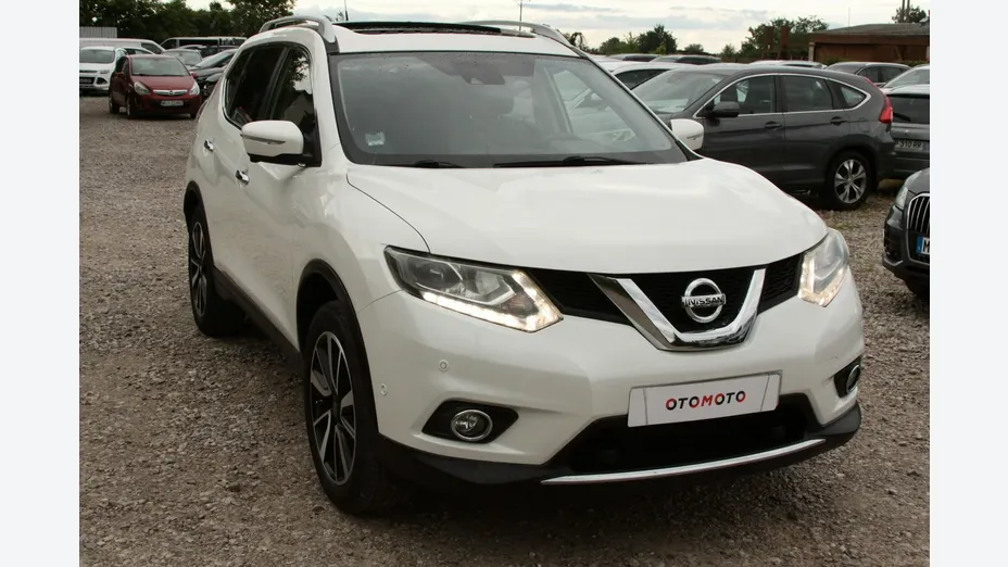 NISSAN X-Trail -