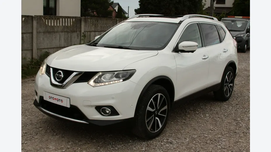 NISSAN X-Trail -