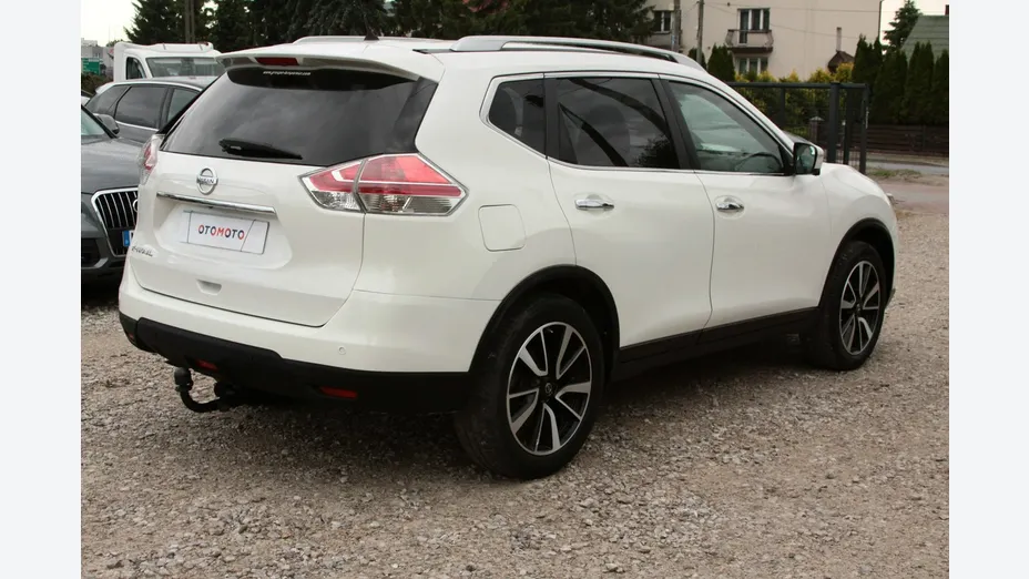NISSAN X-Trail -