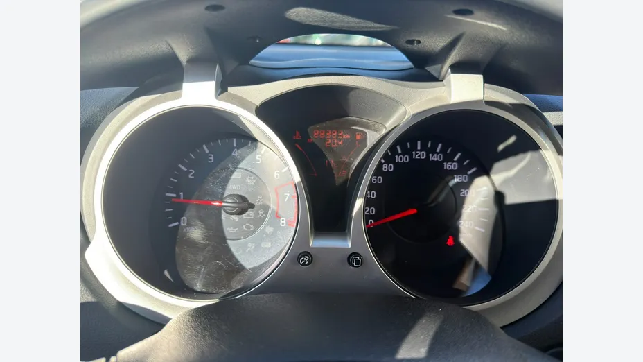 NISSAN Juke -