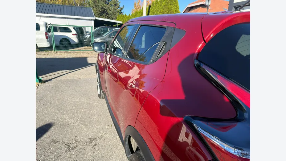 NISSAN Juke -