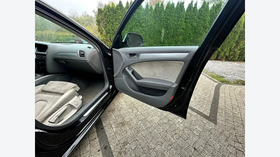 AUDI A4 Avant -