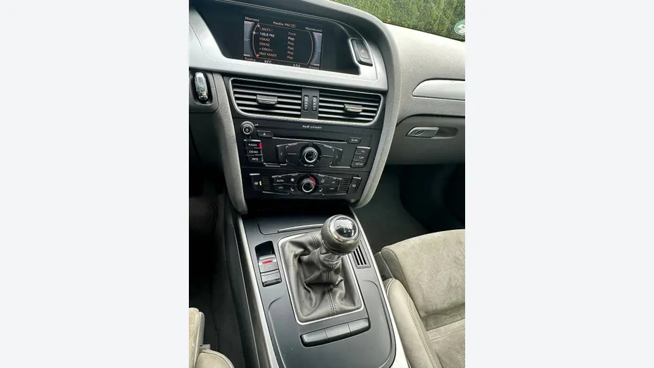 AUDI A4 Avant -