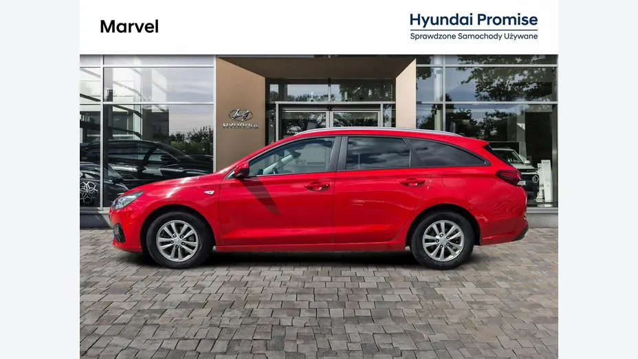 HYUNDAI i30 -