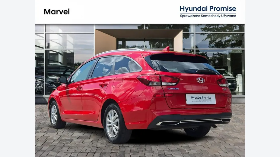 HYUNDAI i30 -