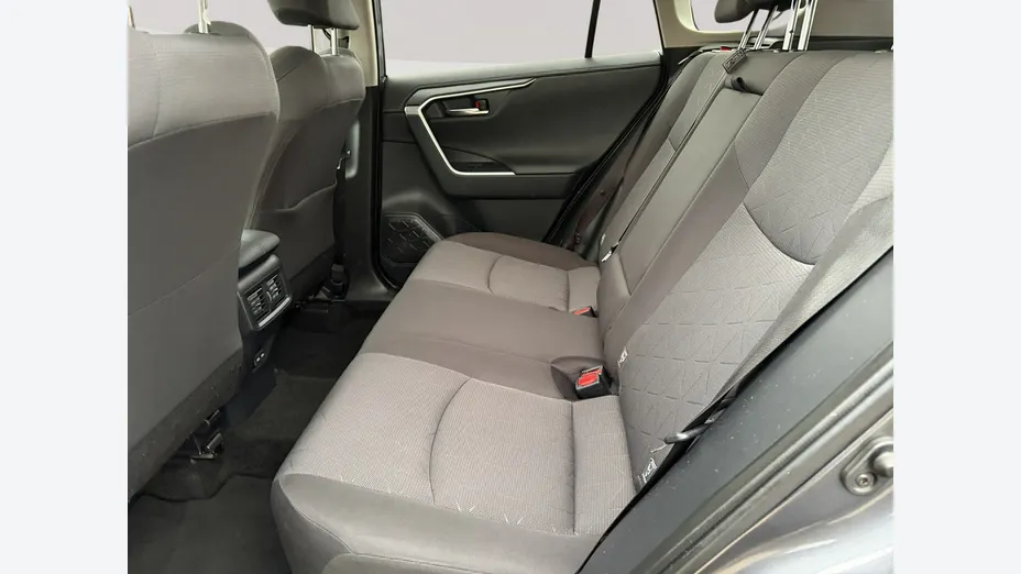 TOYOTA RAV4 -